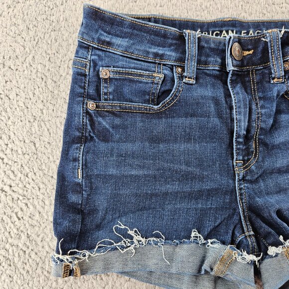 American Eagle Shorts Womens 2 Blue Denim Hi-Rise Shortie Next Level Stretch Raw - Picture 2 of 16